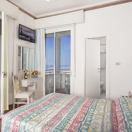 Hotel Titanus Bellaria-Igea Marina Zewnętrze zdjęcie