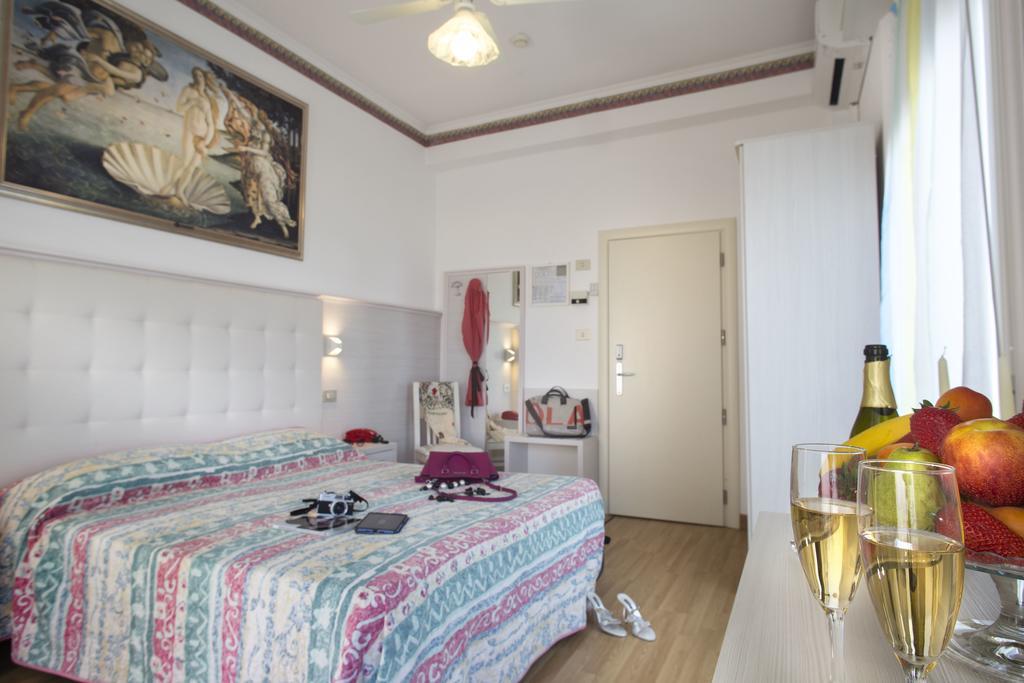 Hotel Titanus Bellaria-Igea Marina Zewnętrze zdjęcie