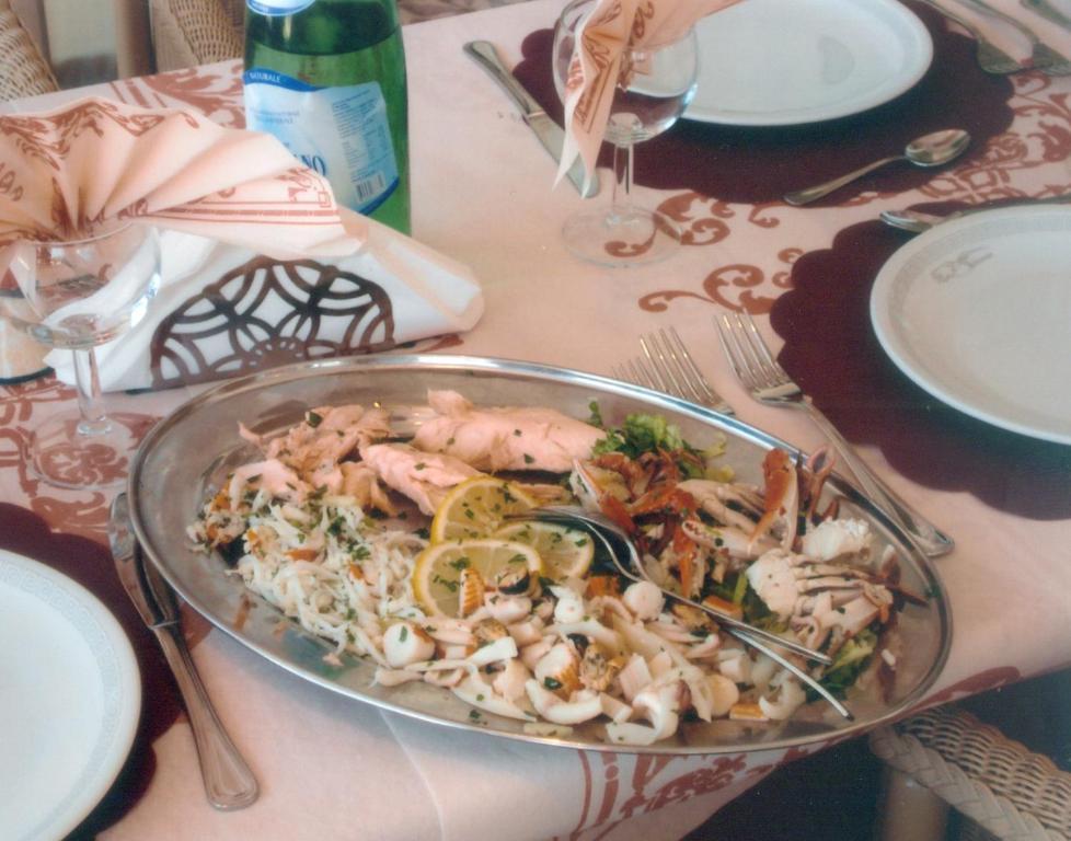 Hotel Titanus Bellaria-Igea Marina Zewnętrze zdjęcie